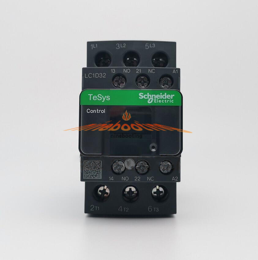 New LC1D32M7C Contactor In Box