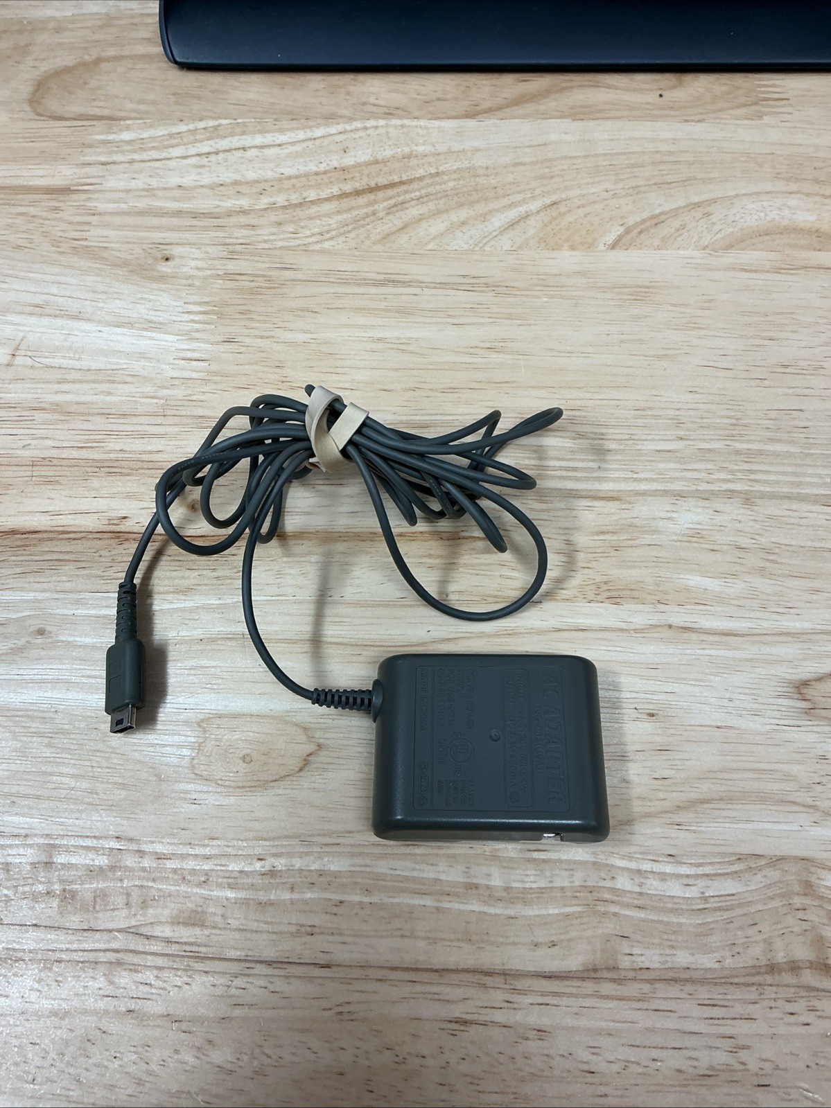 OEM Nintendo DS Lite Charger AC Adapter USG-002 Tested Authentic