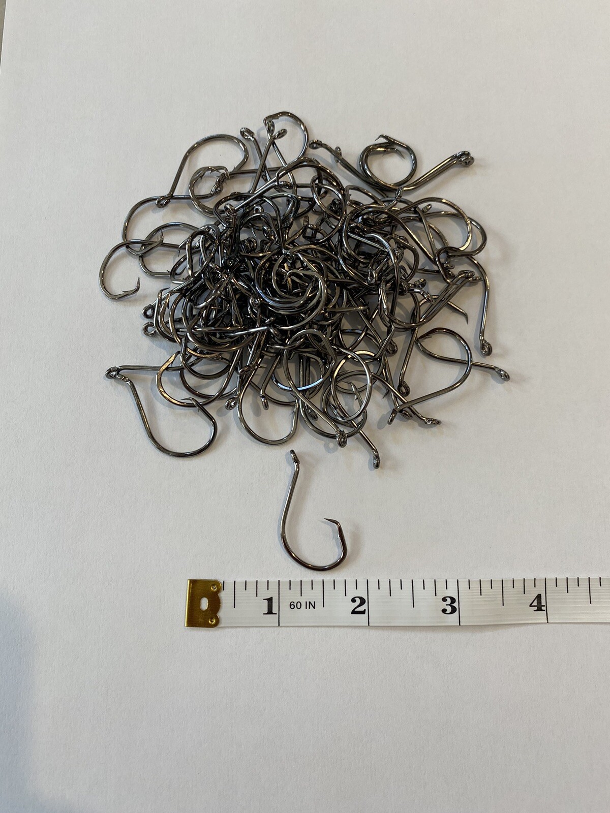100 Circle Hooks,  4/0 Octopus Fishing Circle Hooks, Black