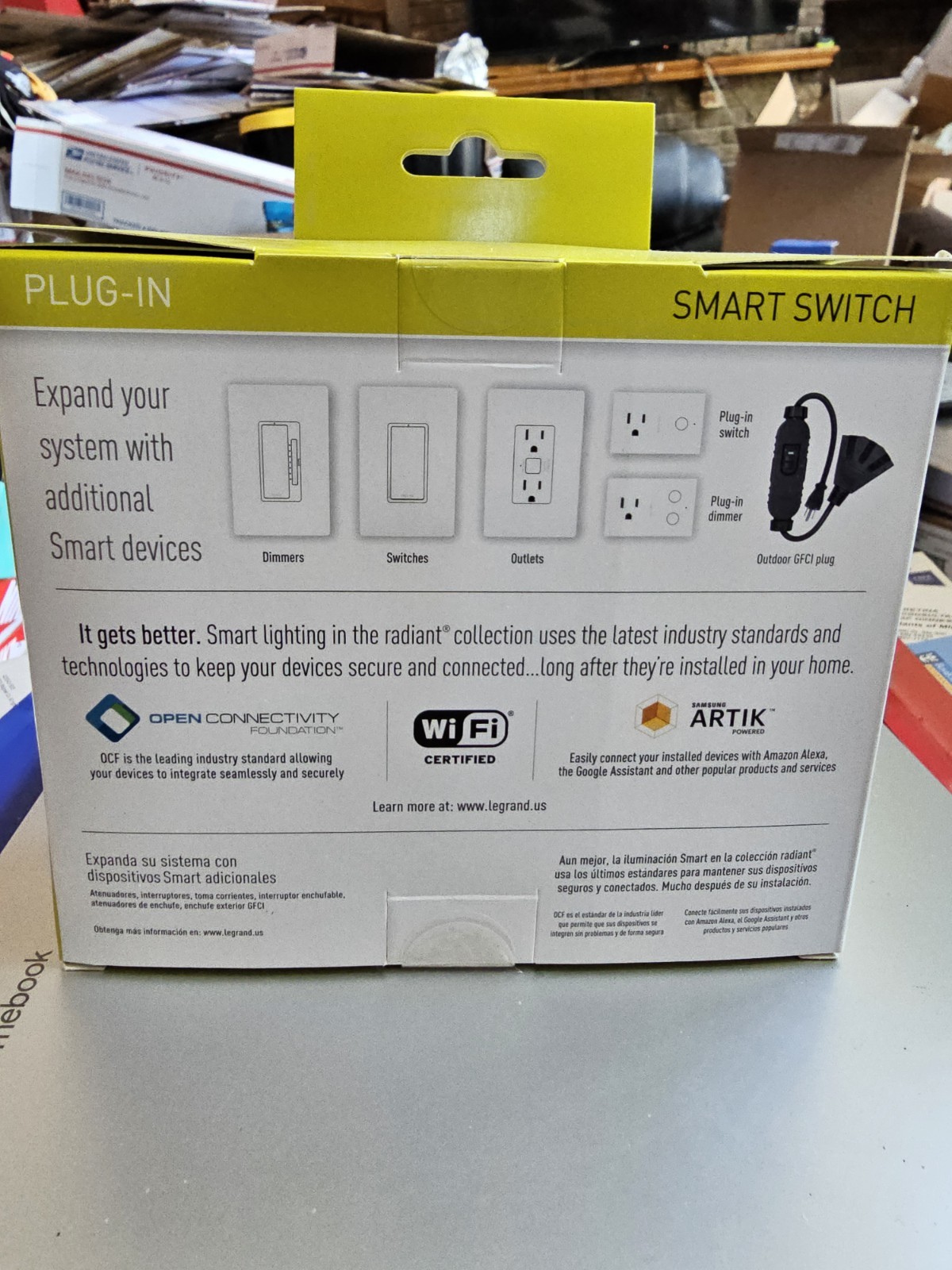 Legrand Wi-Fi Smart Plug, App-Controlled, Alexa/Google Assistant, White 1800W