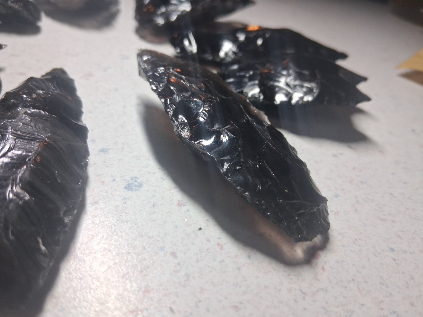 10 Arrowhead Piece Set Modern