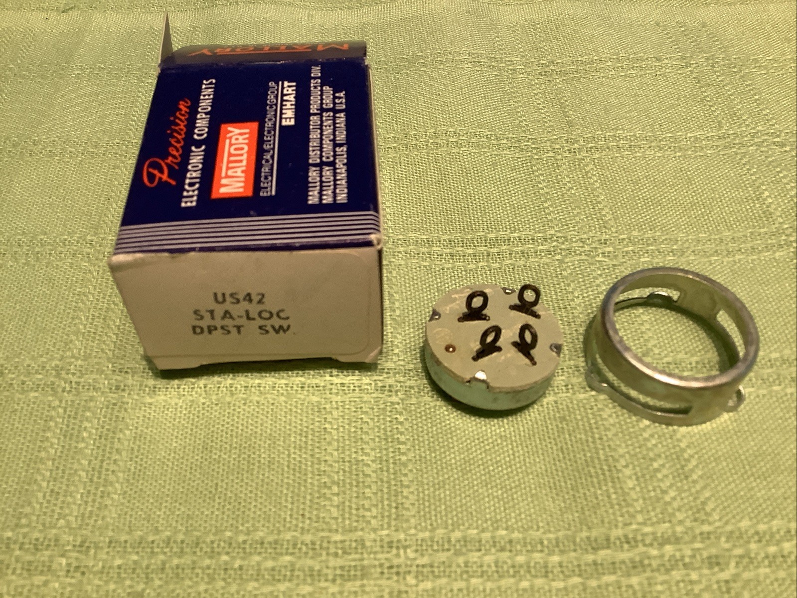 Mallory US42 Add On Switch Sta-Loc DPST