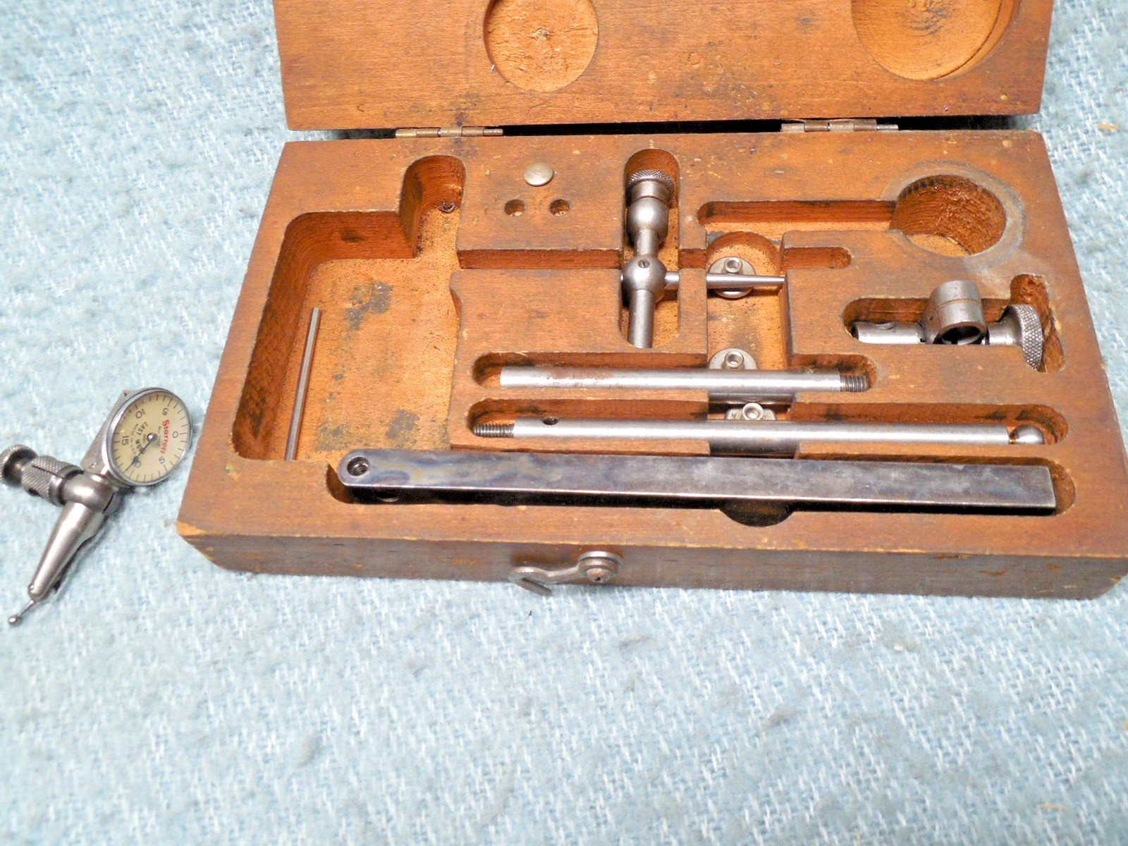 Starrett .001 Last Word Indicator No. 711-F + Many Mounting Pieces in Wood Box