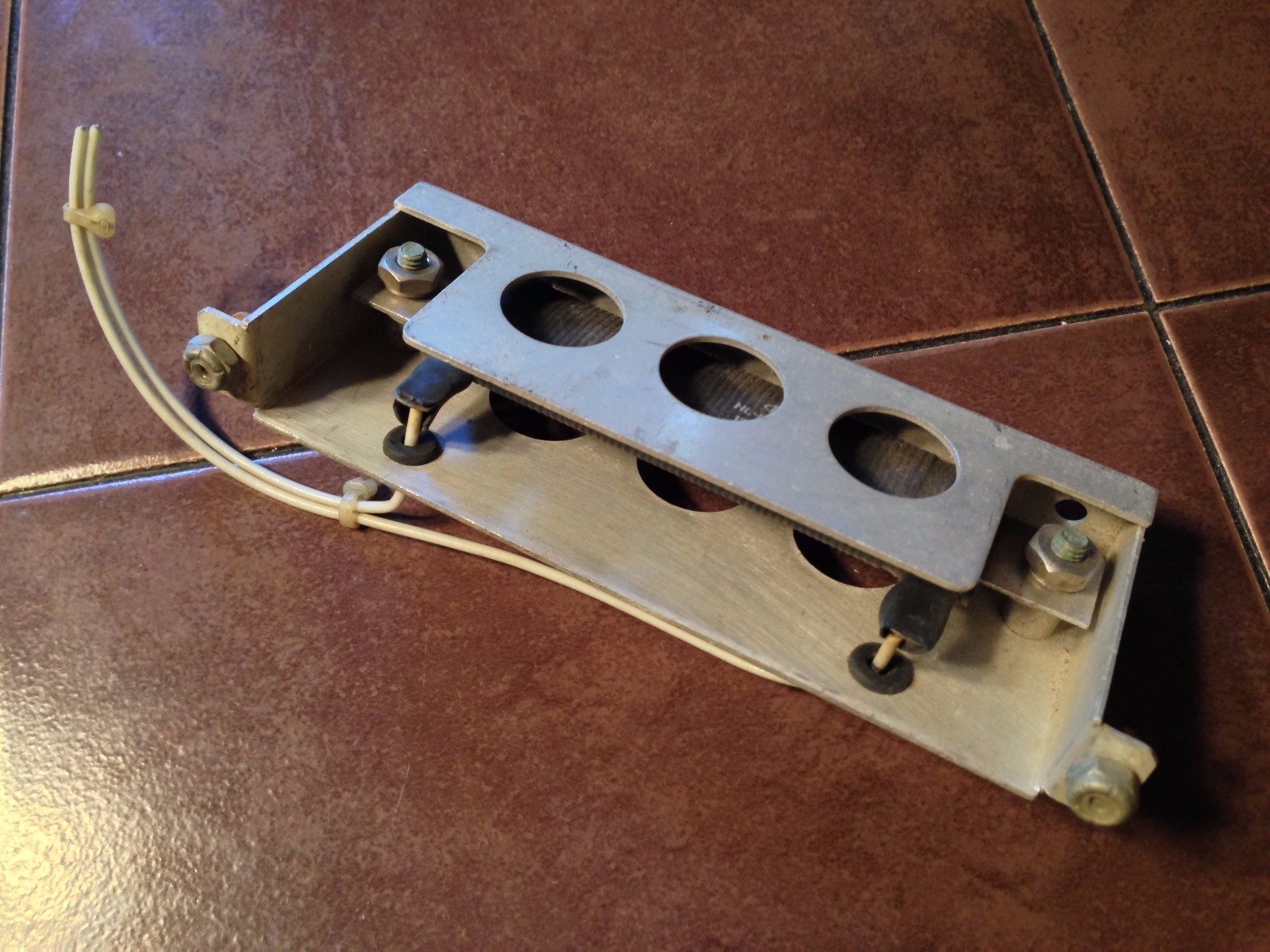 DALE Dropping Resistor & Mount, 12ohm, 55watt.