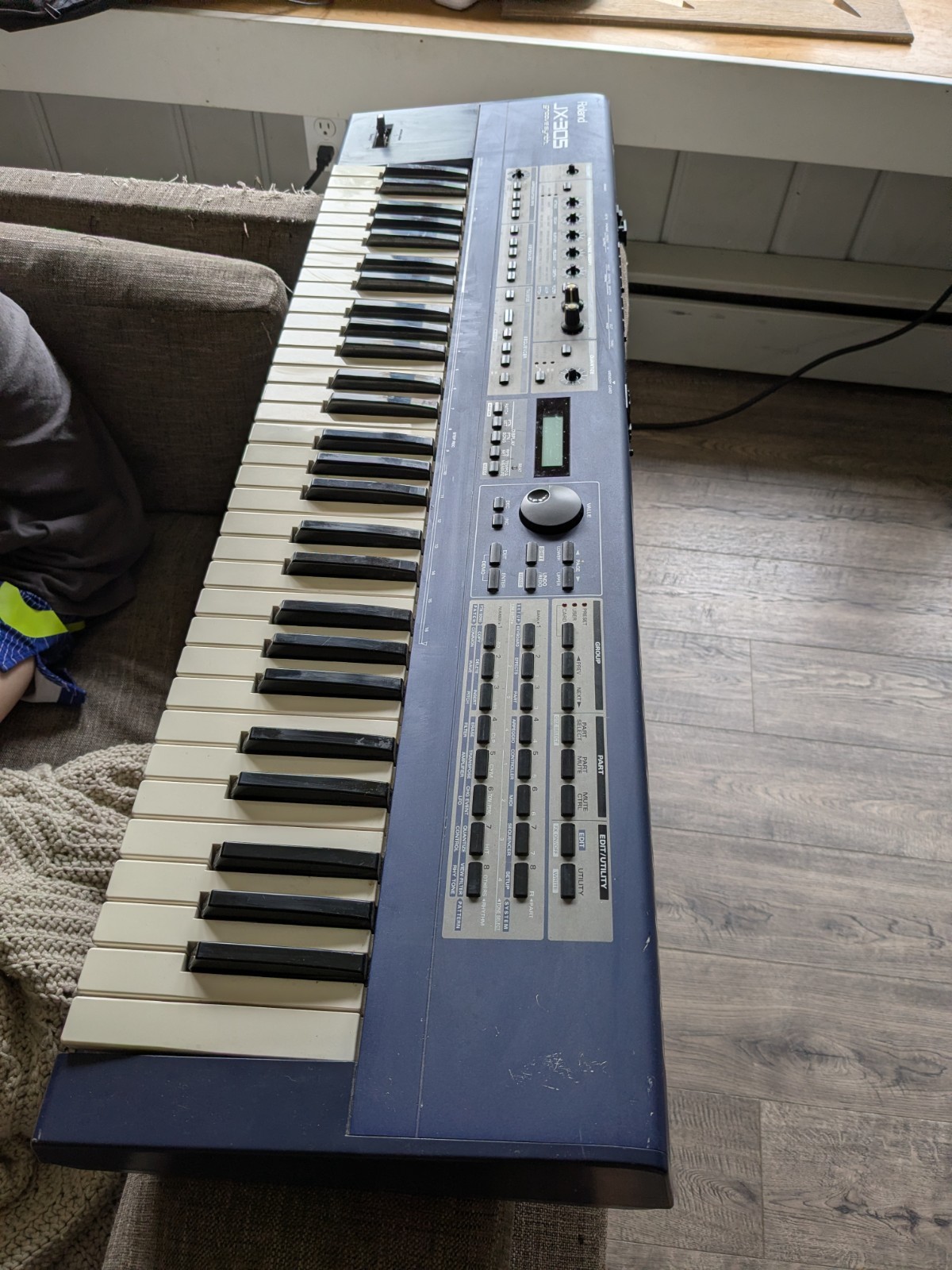Roland JX-305 61-Key Synth Action Electronic Keyboard Arpeggiator Blue/Gray