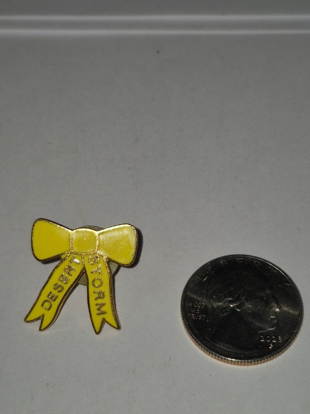 Vintage Desert Storm Yellow Ribbon Bow Lapel Pin Gold Tone Enamel Gulf War TT5