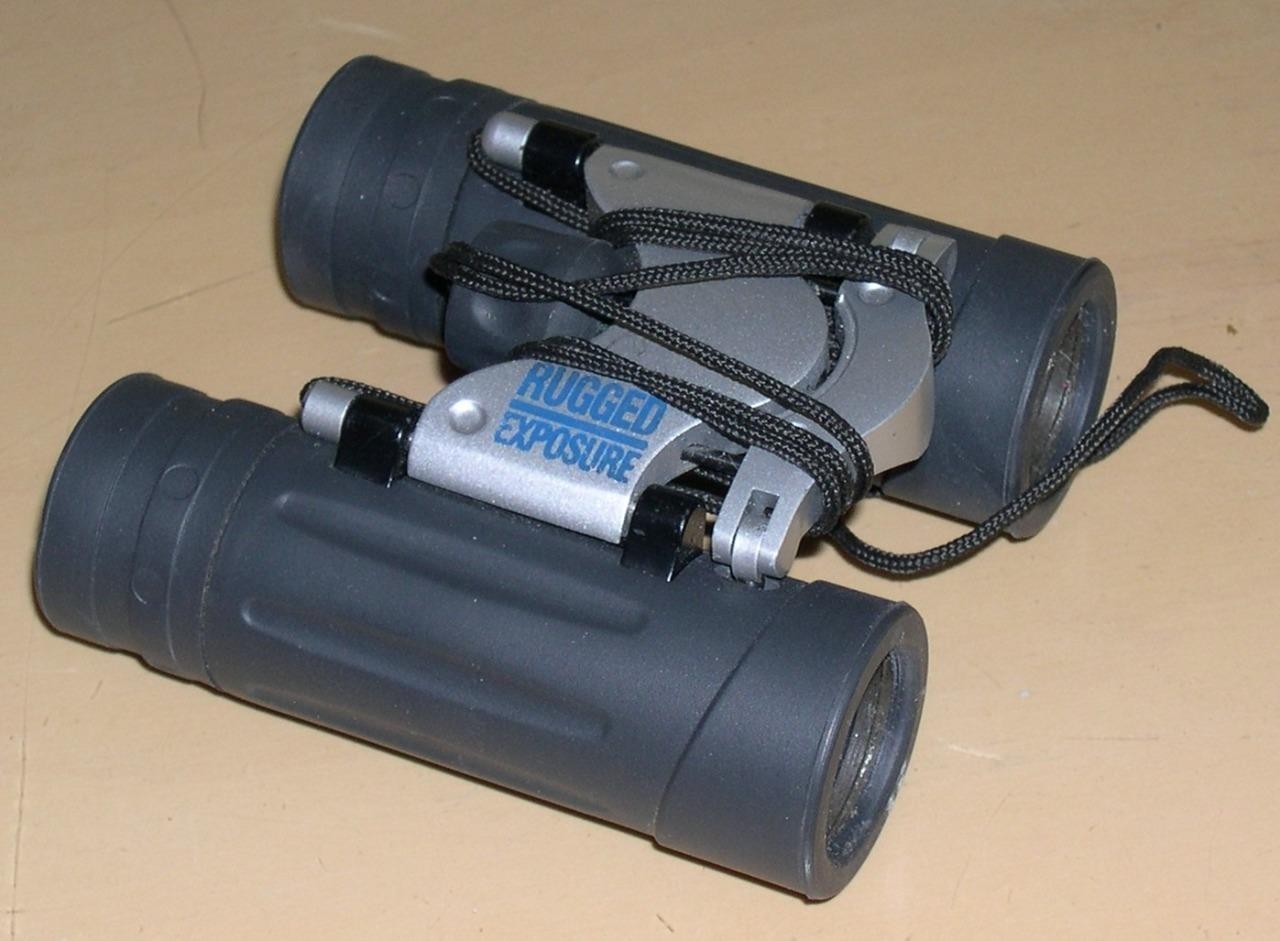 RUGGED EXPOSURE 8 x 21 Binoculars w/ Nylon Case, 383 FT - 1000 Yds