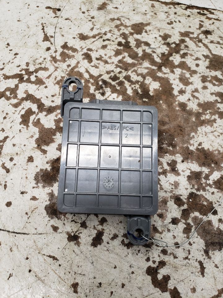 2013 Volkswagen CC Volks Control Module OEM 1400313