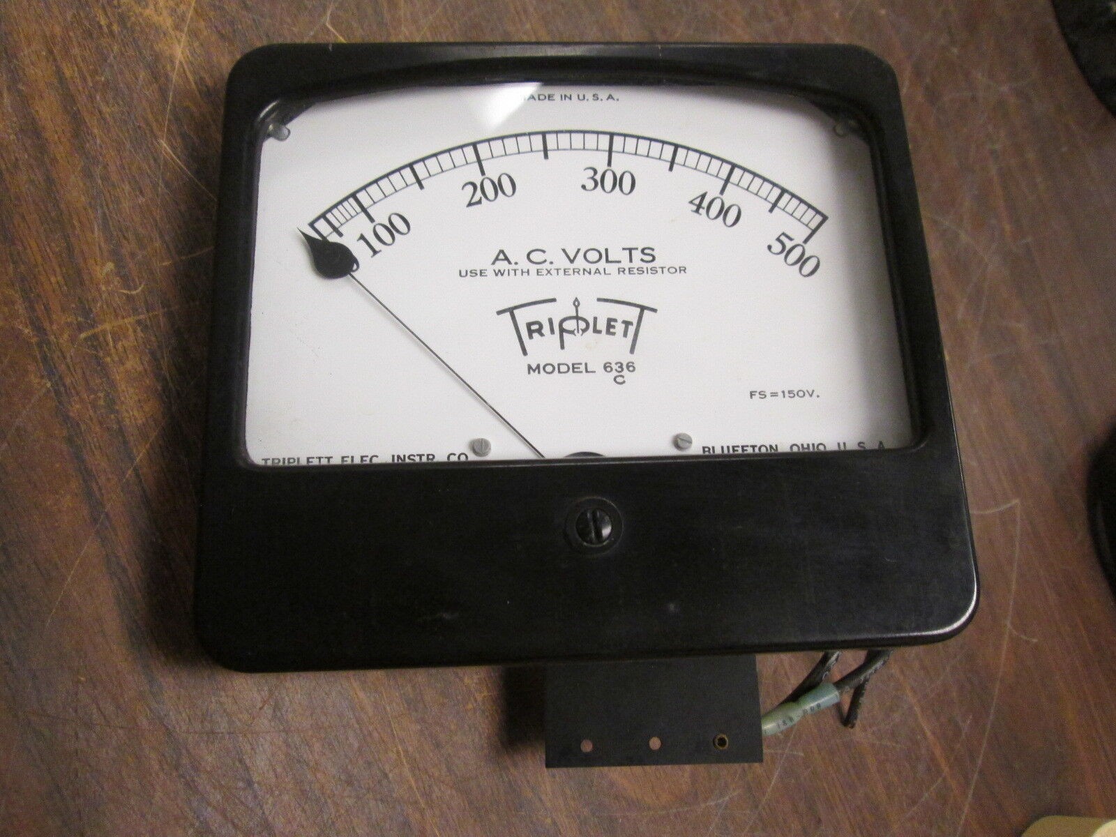 Triplett AC Volt Meter 636 Range: 0-500V Used