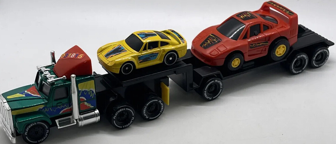 VTG PLAYWELL 6789 Car Carrier Truck Made In China Lillian Vernon HTF