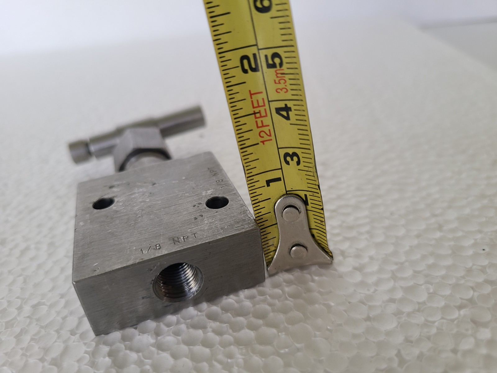 Ruska 2027 1/8" NPT 2-WAY Valve