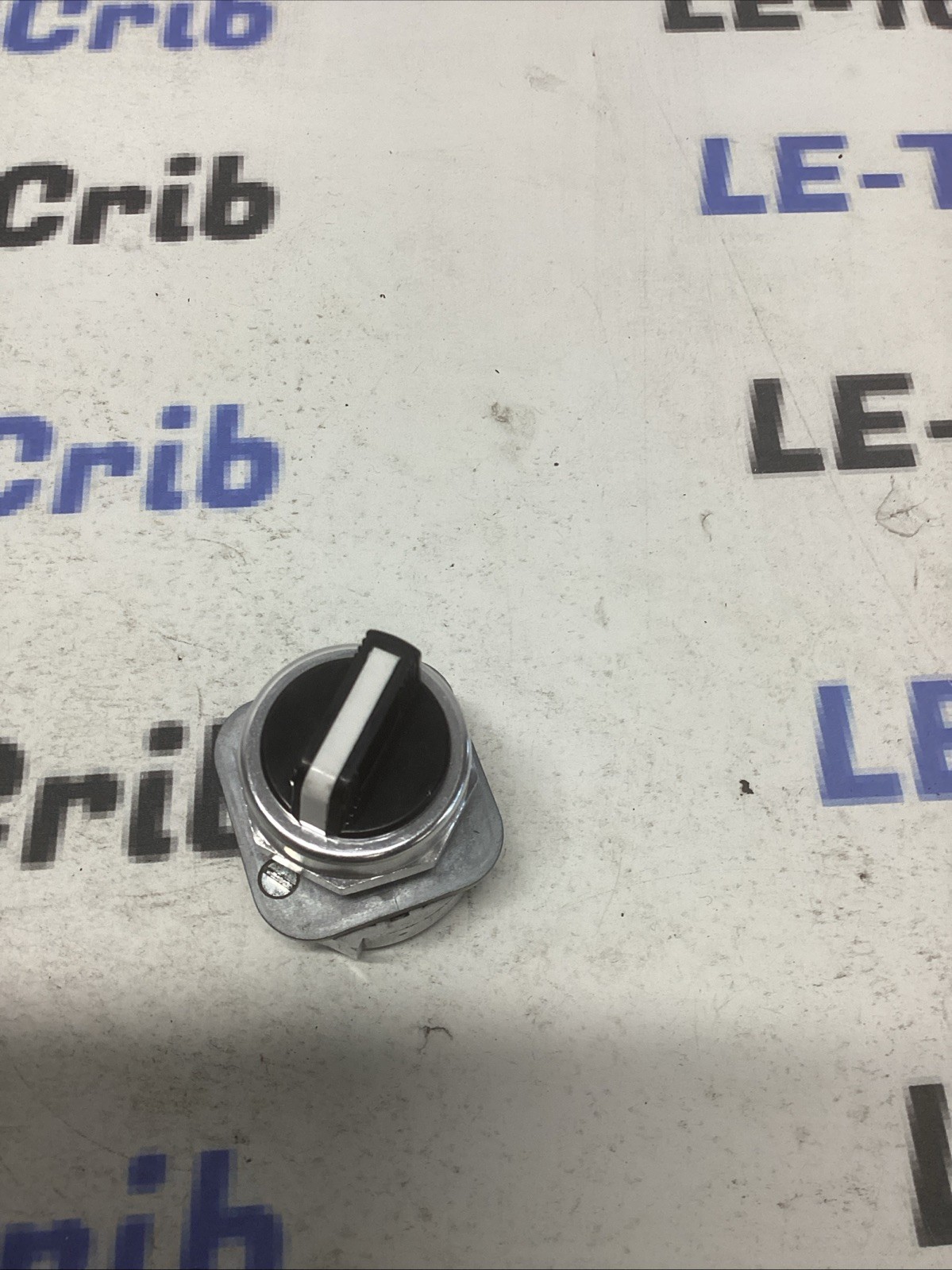 Allen-Bradley 800TJ2 30mm Selector Switch K-125