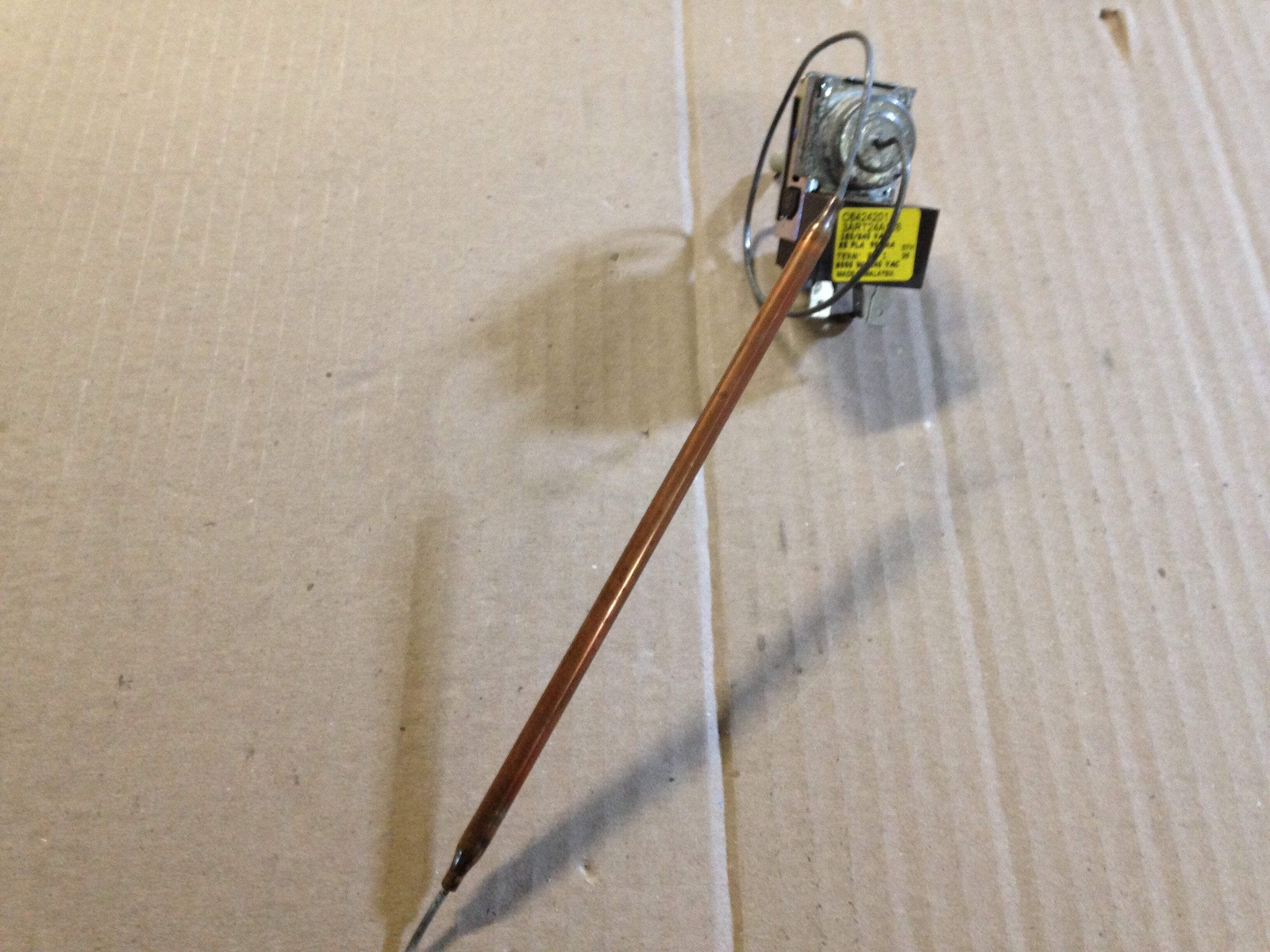 GE C6424201 AIR CONDITIONER TEMPERATURE CONTROL THERMOSTAT, 120-240 VAC