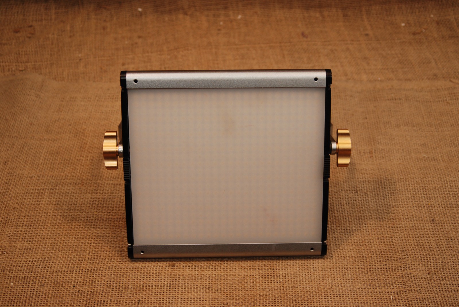 Neewer NL480 Bi Color LED Video Light Panel Kit Dimmable Studio Light
