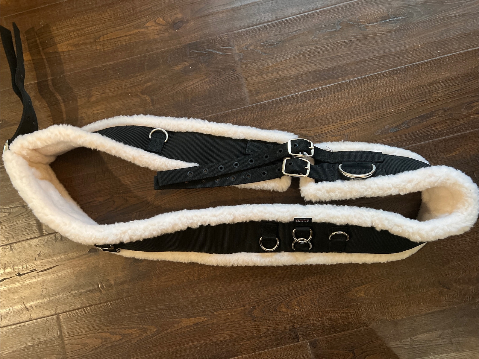 Shires Fleece Lined/Black Nylon Horse Girth Double Buckles NWOT 68-88”