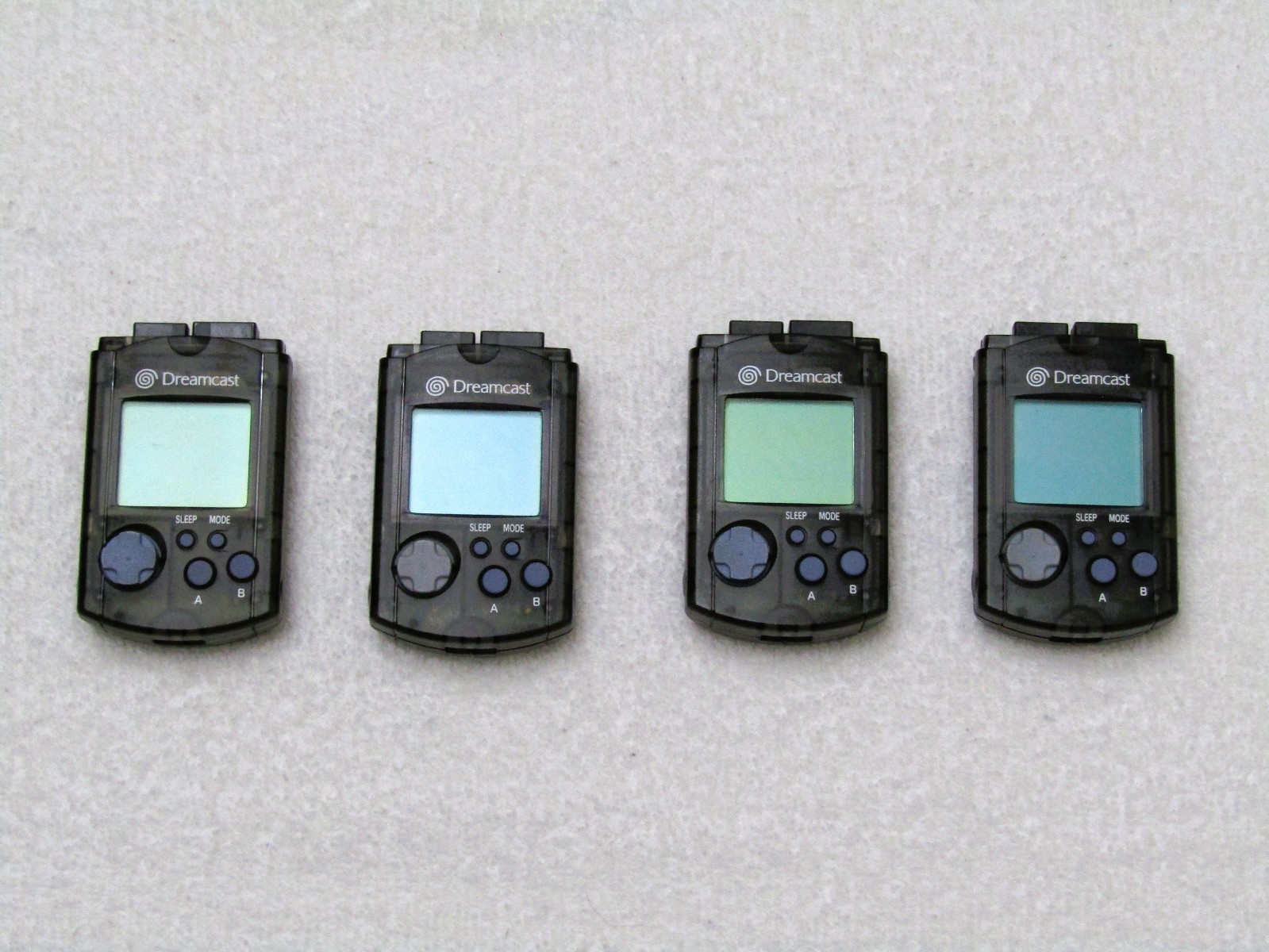 Official Sega Dreamcast Clear Black VMU HKT-7000 Memory Card /w New Batteries