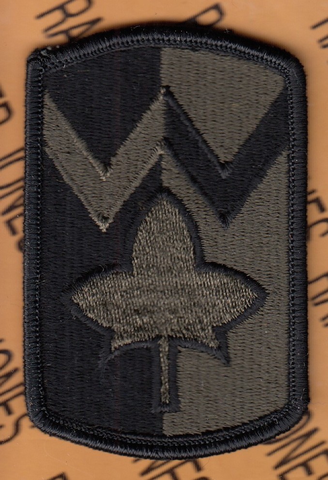 US Army 4th Sustainment Brigade OD Green Black BDU ~3" uniform patch m/e B