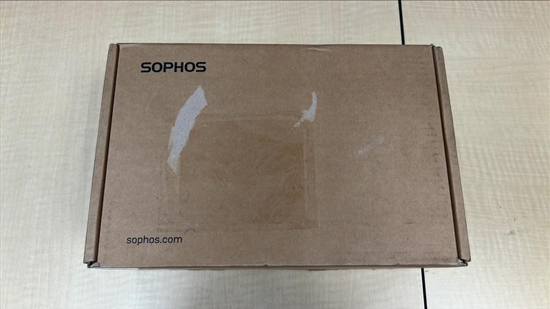 Sophos SD-RED 20 Rev. 1 Remote Ethernet Device (R20ZTCHMR) - Open Box