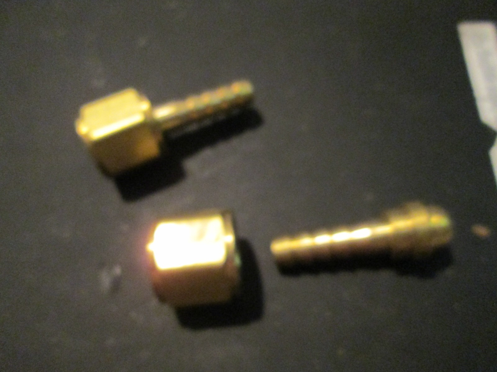6 brass fittingRH Oxygen x 1/4" hose,cutting torch Right hand treads OXY WELDING
