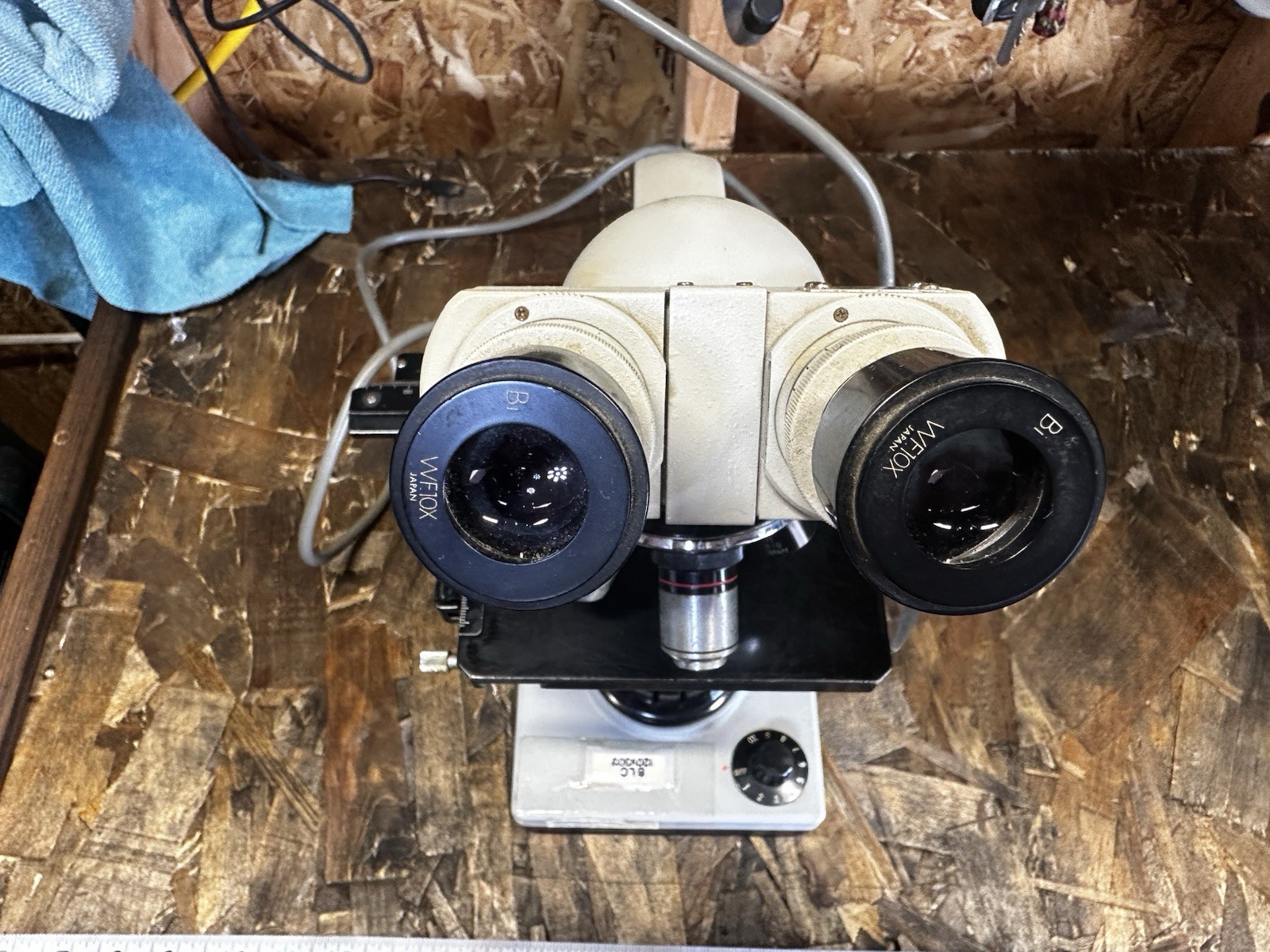 Bausch & Lomb Bino Style Microscope. Tested and Working Good Condition See Pics