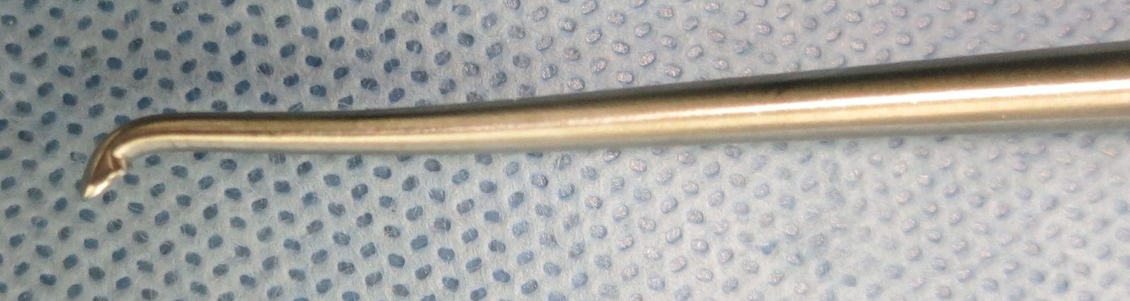 Codman Karlin 46-3169 Micro Curette, Backward Angle, 0000