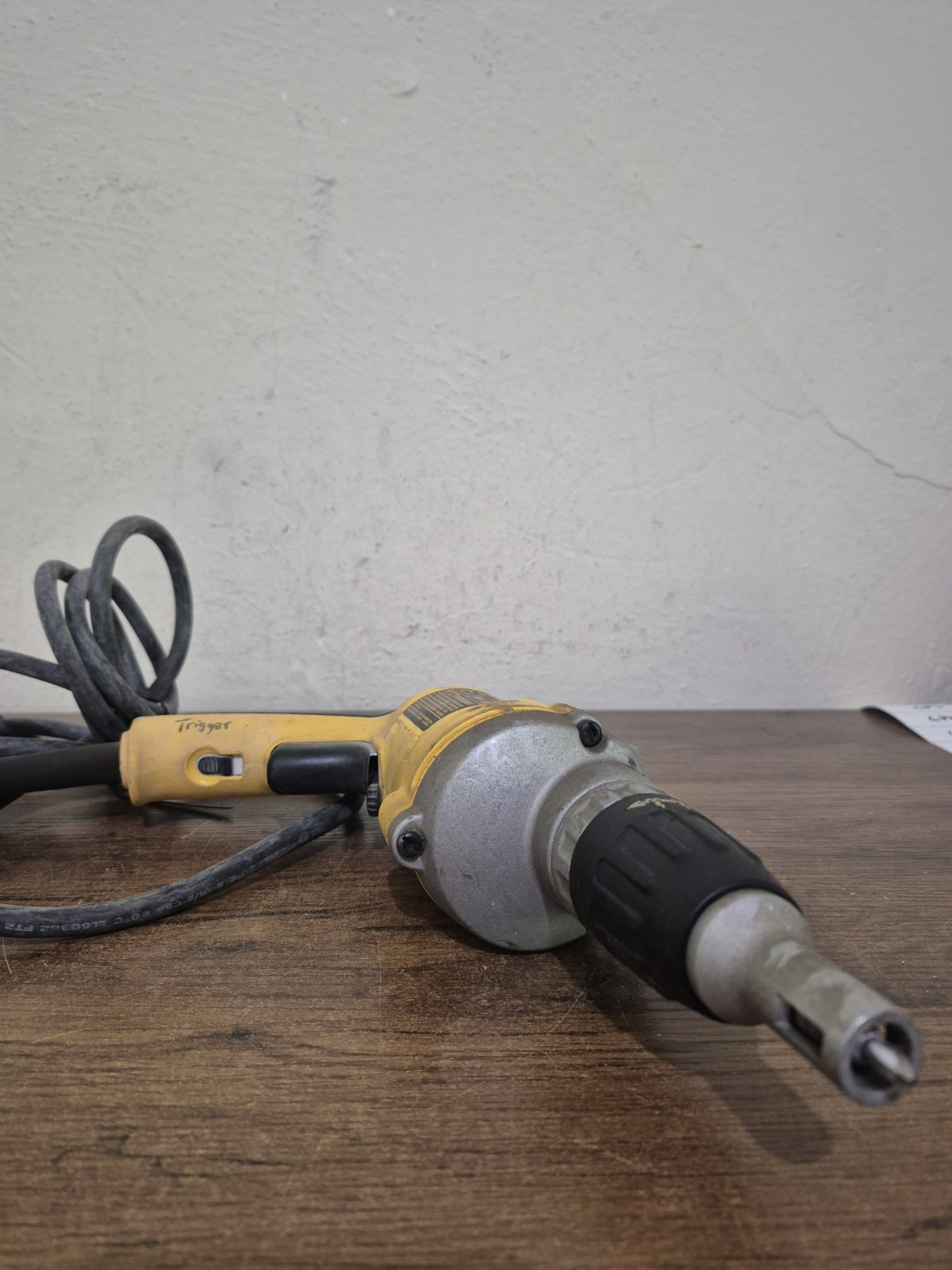 DEWALT DW272 VSR Drywall Screwdriver