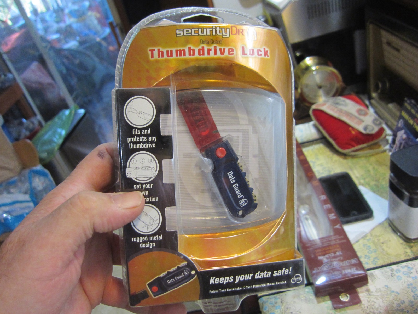 USB Thumb drive Lock Data Guard Security Drive Digital innovation