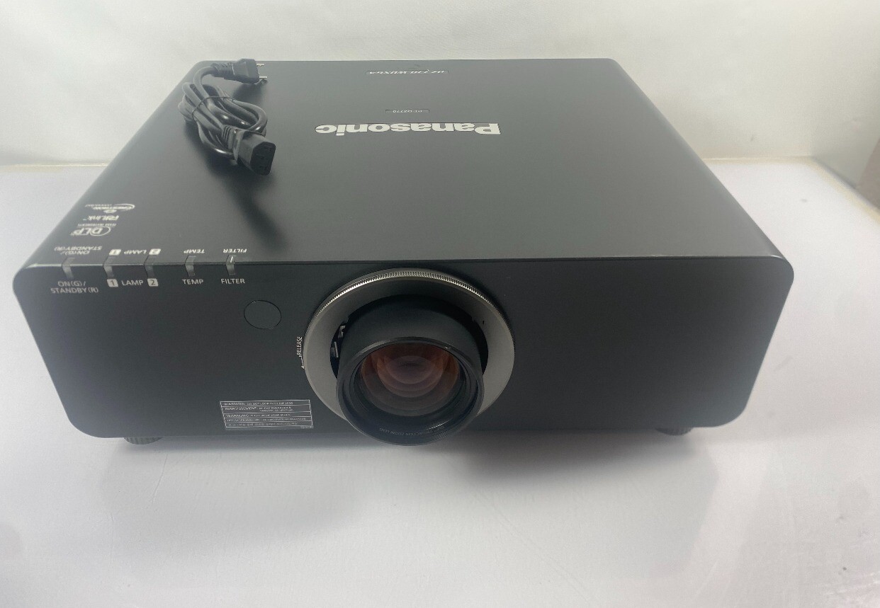 Panasonic DLP Large Venue Projector PT-DZ770UK WUXGA 1920x1200 DLP 1080P @900Hrs