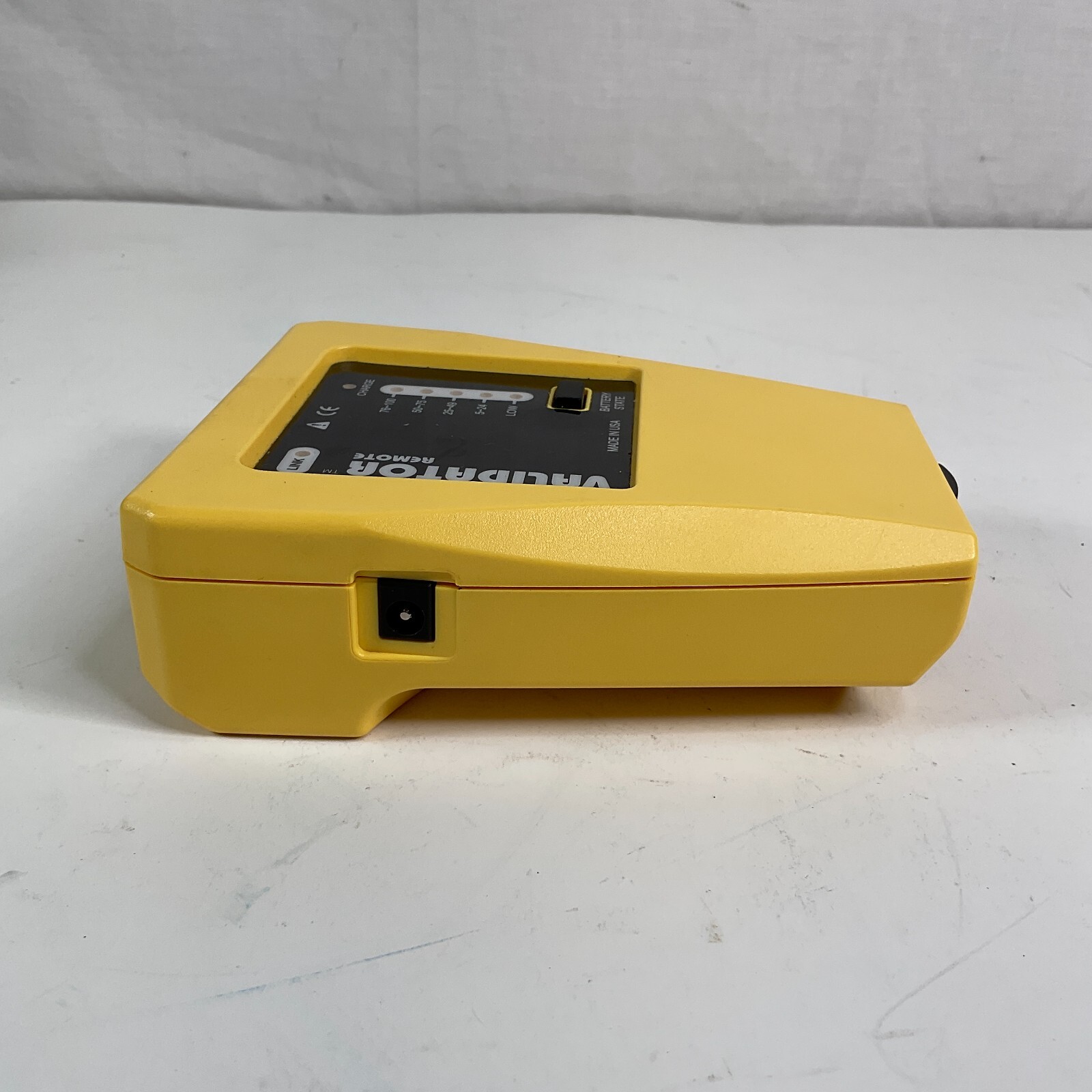 Test-Um Validator NT900 and Validator Remote NT93 Cable Tester with Carrying Bag