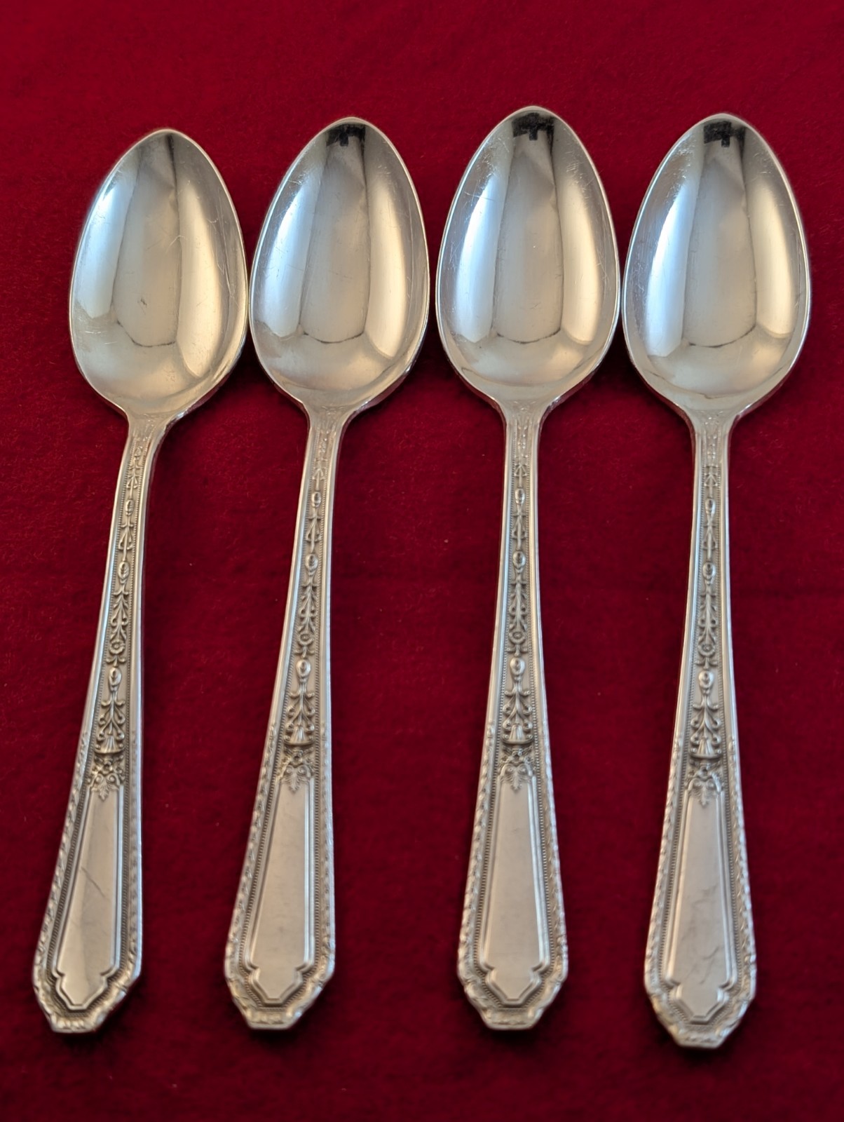 Lot Of 4 Teaspoons Wm Rogers CHALFONTE Silverplate Int'l 1926 Silverware