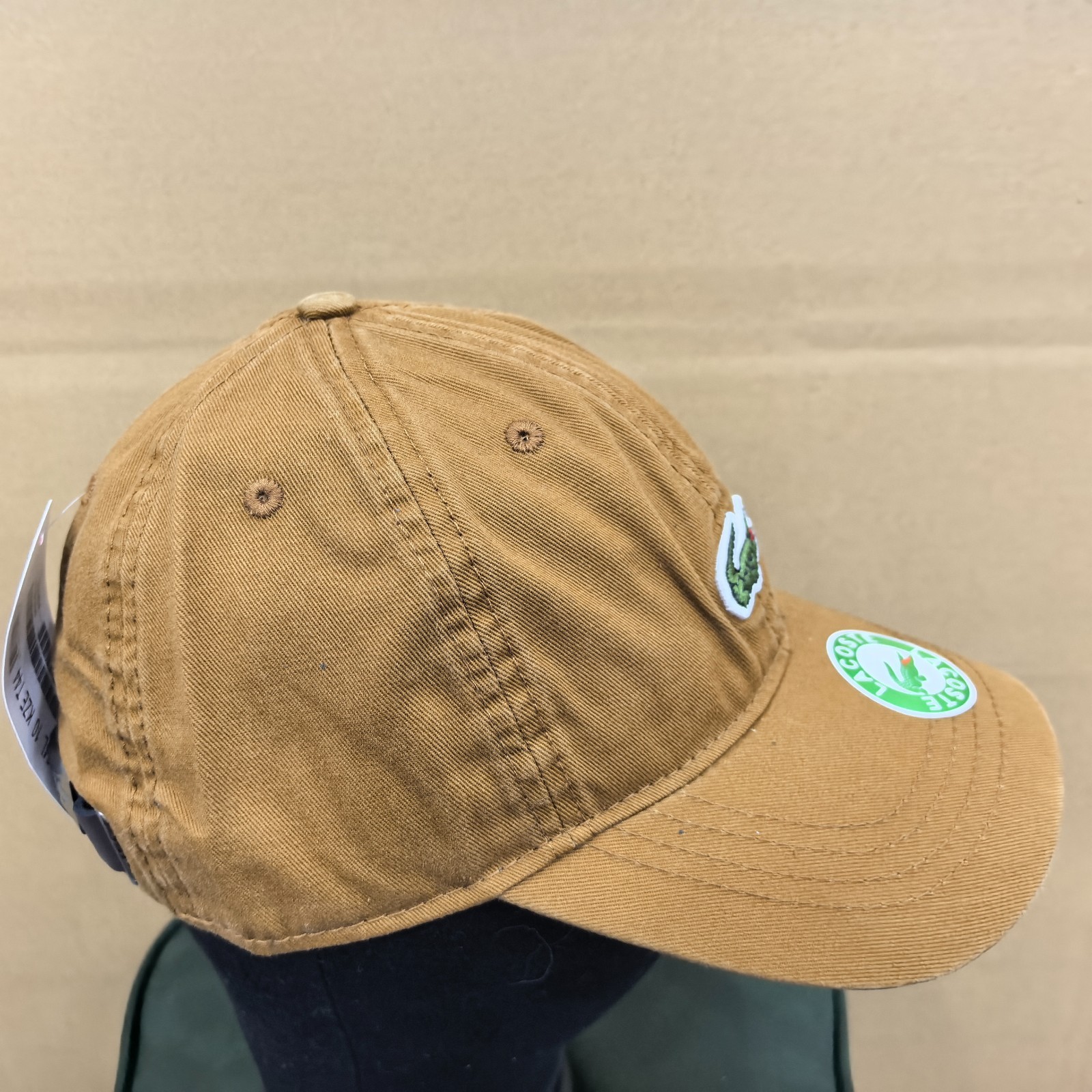 LACOSTE New Adjustable Baseball Cap with Small Crocodile Logo Light Brown
