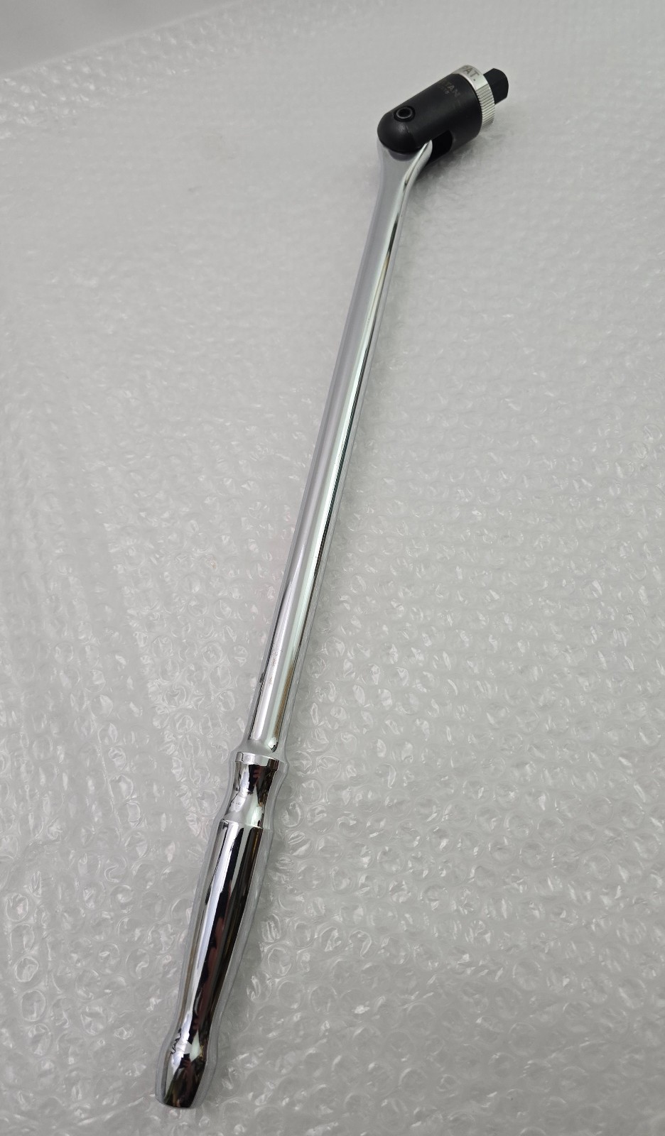 Titan 12018 1/2-Inch Drive 18-Inch Ratcheting Breaker Bar
