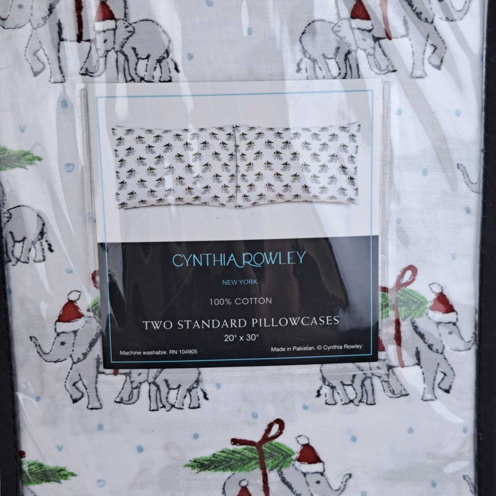 New Cynthia Rowley 2 Standard Pillow Cases Christmas Elephant Print Cotton