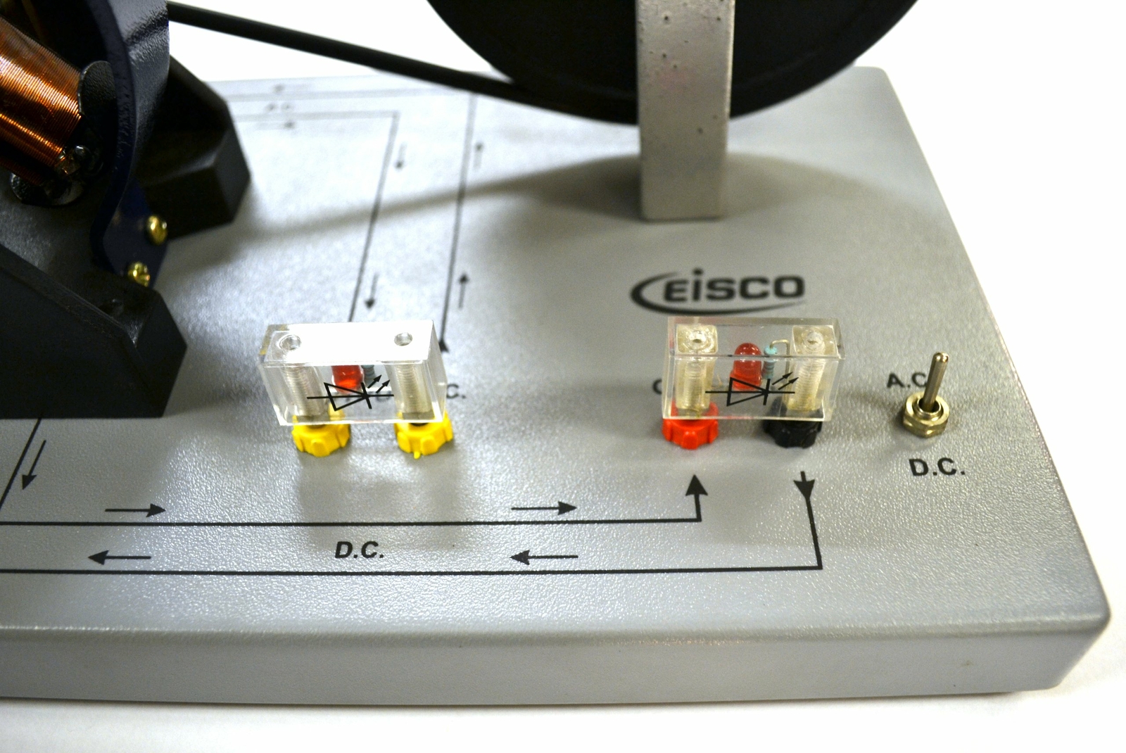 Eisco Labs Demonstration Motor Generator Activity Model (AC/DC) - Hand Powered