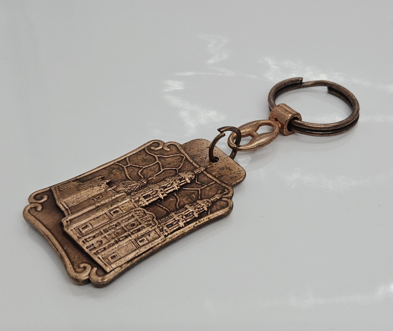 Recuerdo Metal Key Chain Key Double Sided