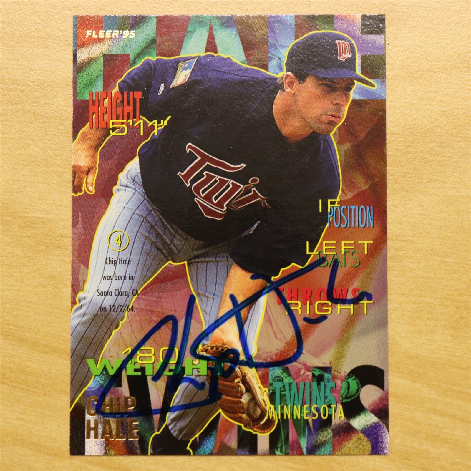 1995 Fleer #203: Chip Hale Autograph (AU328)