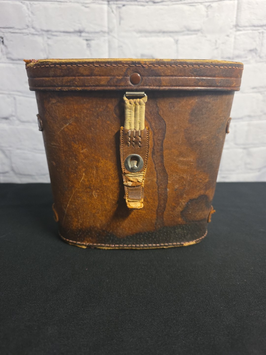 Binolux 7 x 35mm Field 65 degrees #11958 Vintage Binocular LEATHER Case
