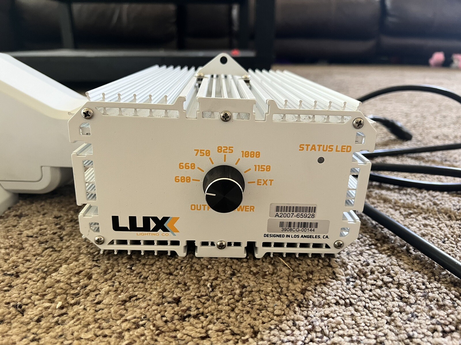 Luxx Lighting Double Ended 1000 Watt HPS Grow Light Fixtures. 240volts