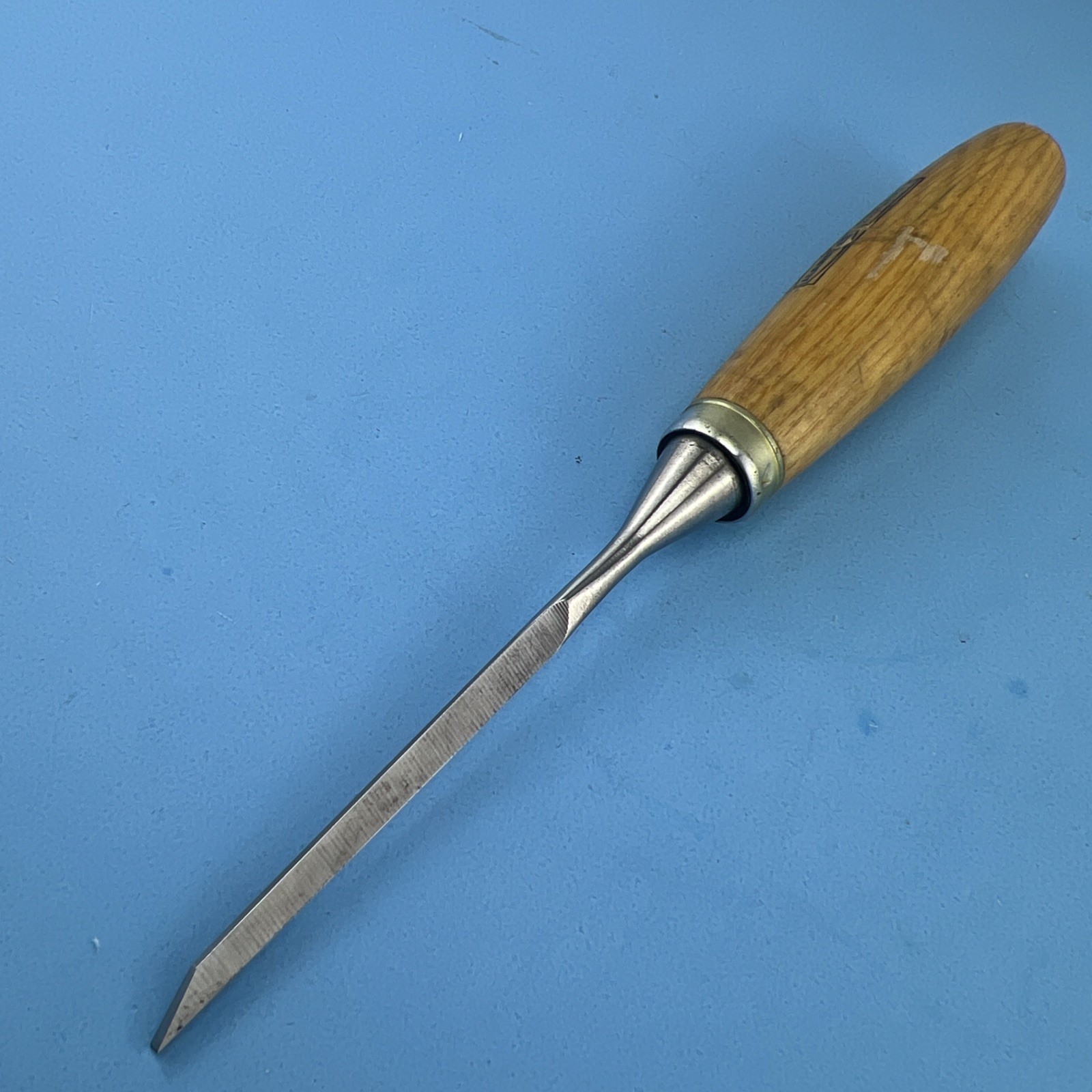 VINTAGE RARE SMALL 1/8'' WIDTH MARPLES CHISEL ,UK .