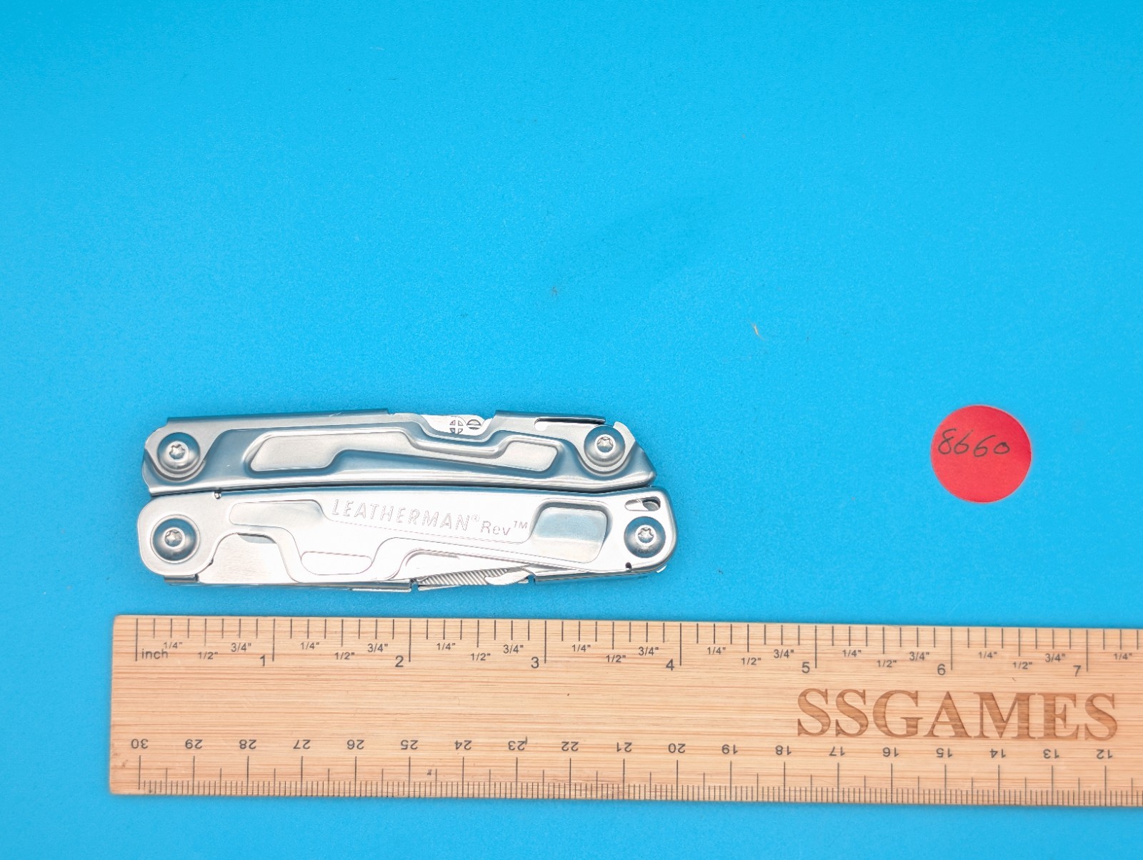 Leatherman Rev 3.8" Multi-Tool, Stainless!