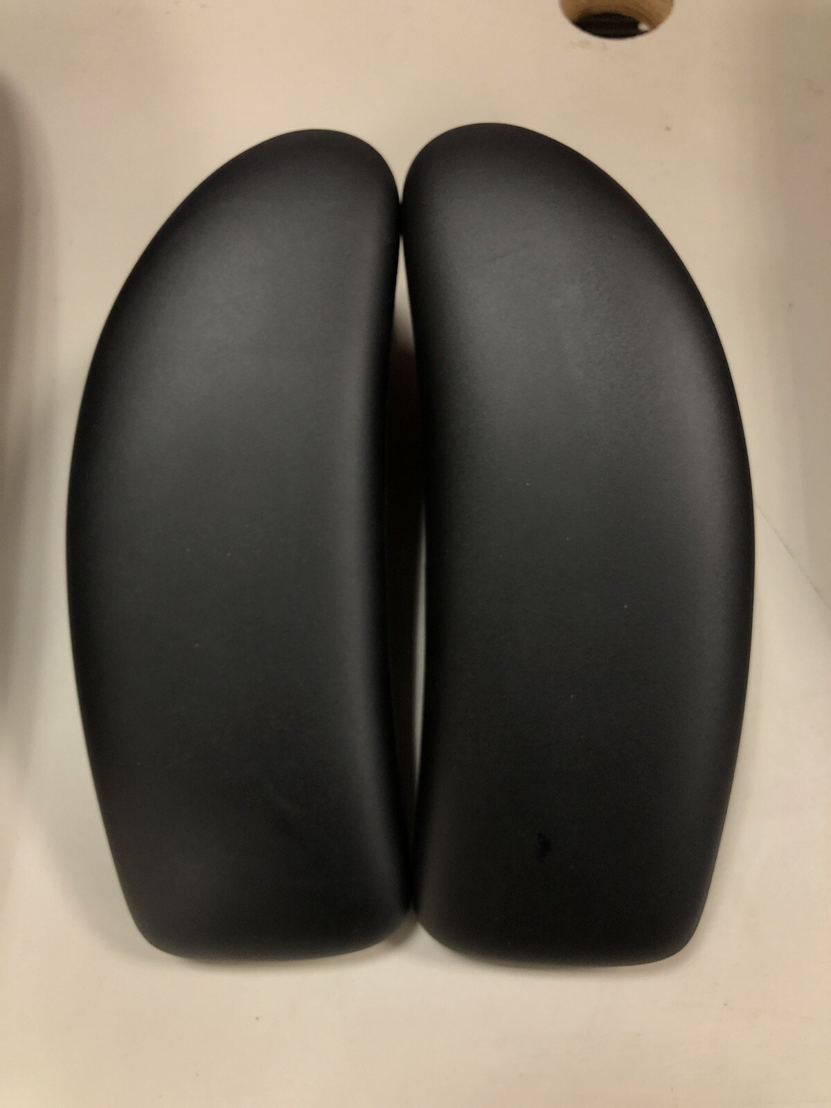 Humanscale Freedom Chair Foam Arm Pads for the New Version ADVANCED ARM