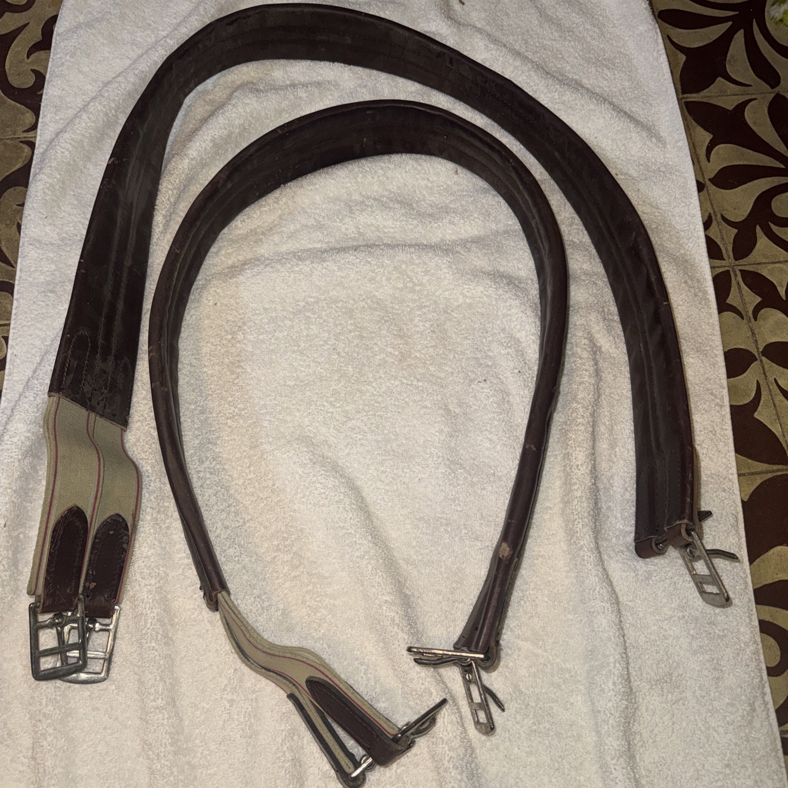 vintage Western Horse Saddle Leather Girth Cinch Tie Strap 52 & 54 W Buckles