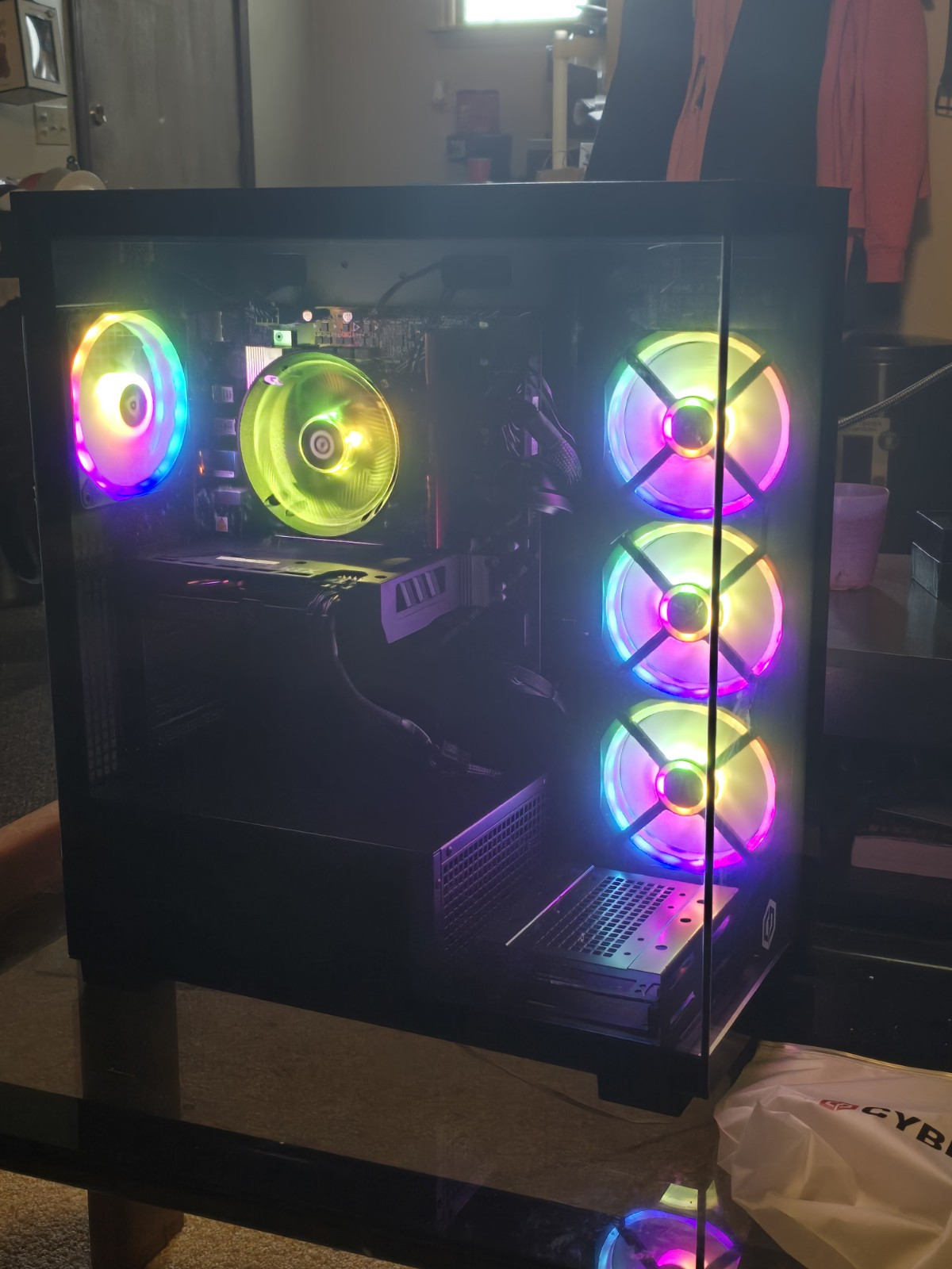 Gaming Desktop - Inter corei5-14400F - 16GB Memory - NVIDIAGeForce RTX 4060...