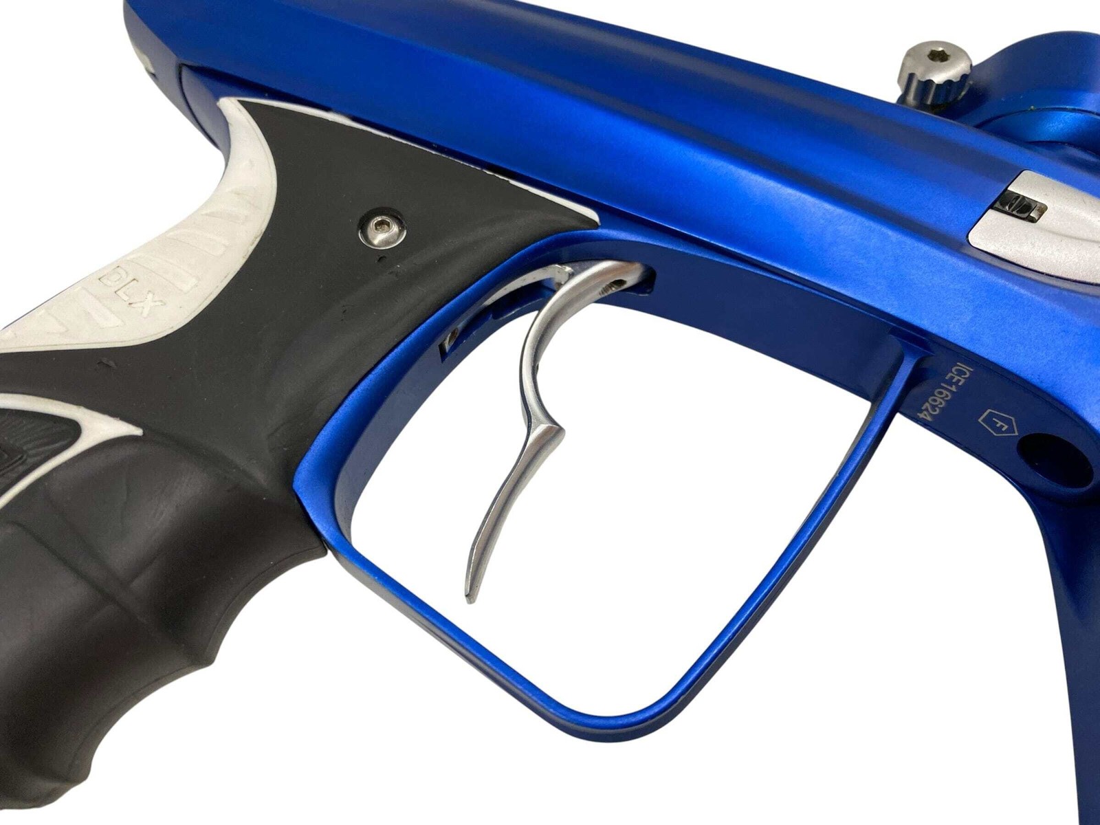 DLX Luxe ICE Blue/Silver Paintball Gun