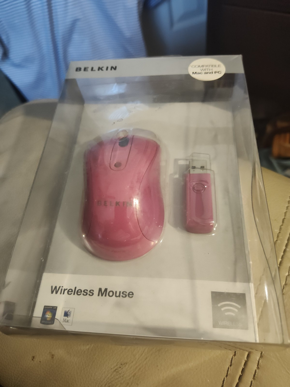 Belkin Wireless Pink Mouse with USB Adapter  F5L075 BRAND NEW