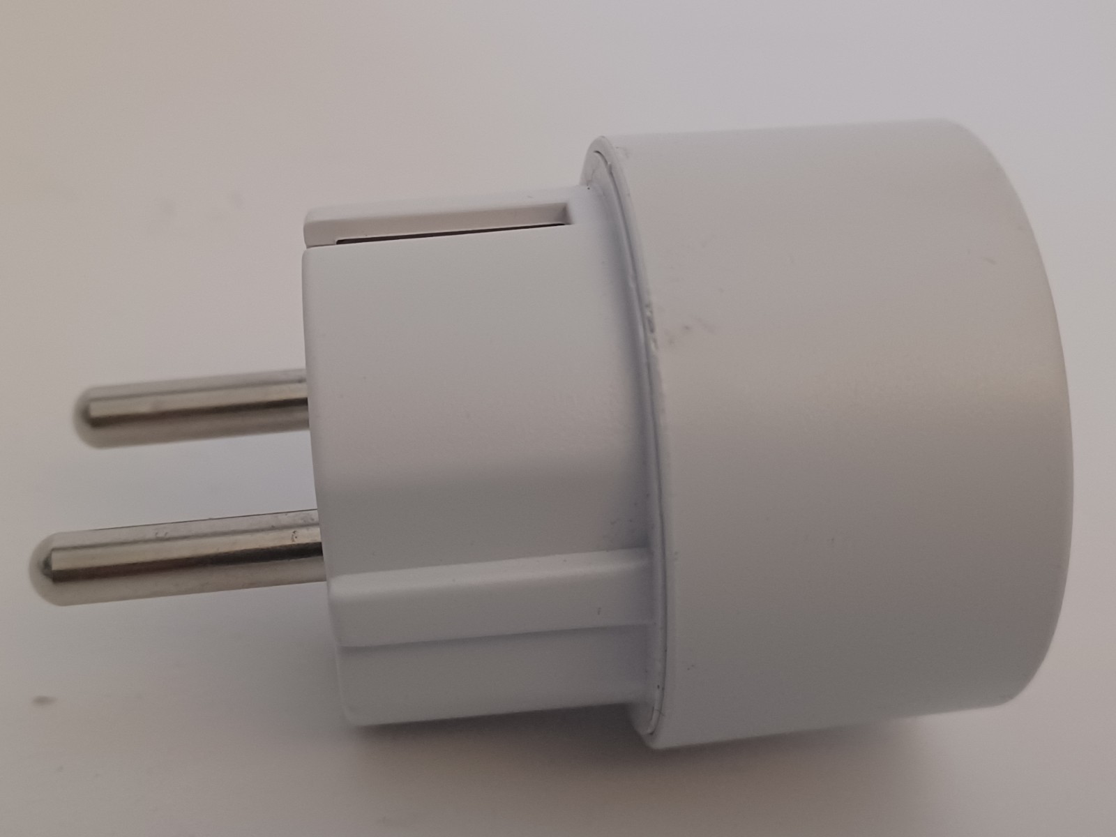 Smart Plug With Power Consumption