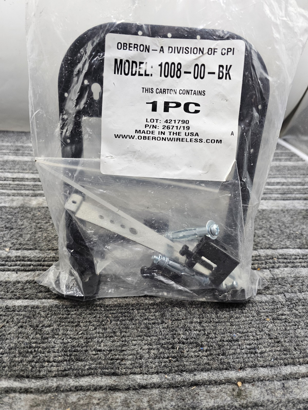 Oberon Right-Angle WI-FI Access Point WALL & Joist Bracket, 1008-00-BK