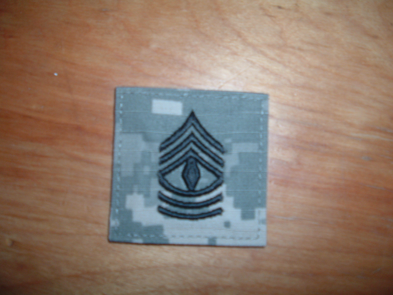 MILITARY PATCH US ARMY E-8 1SG FIRST SERGEANT RANK WITH HOOK LOOP BACK FOR ACUS