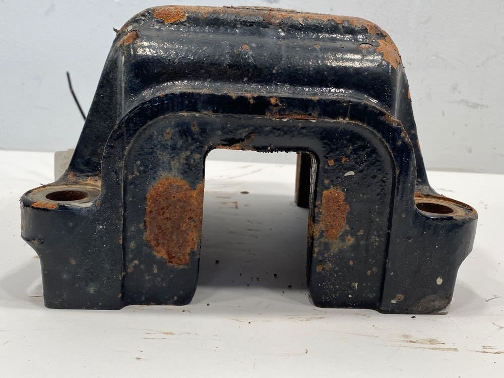 Suspension Bracket 52QK418P5 for Mack Camelback (641-12334)