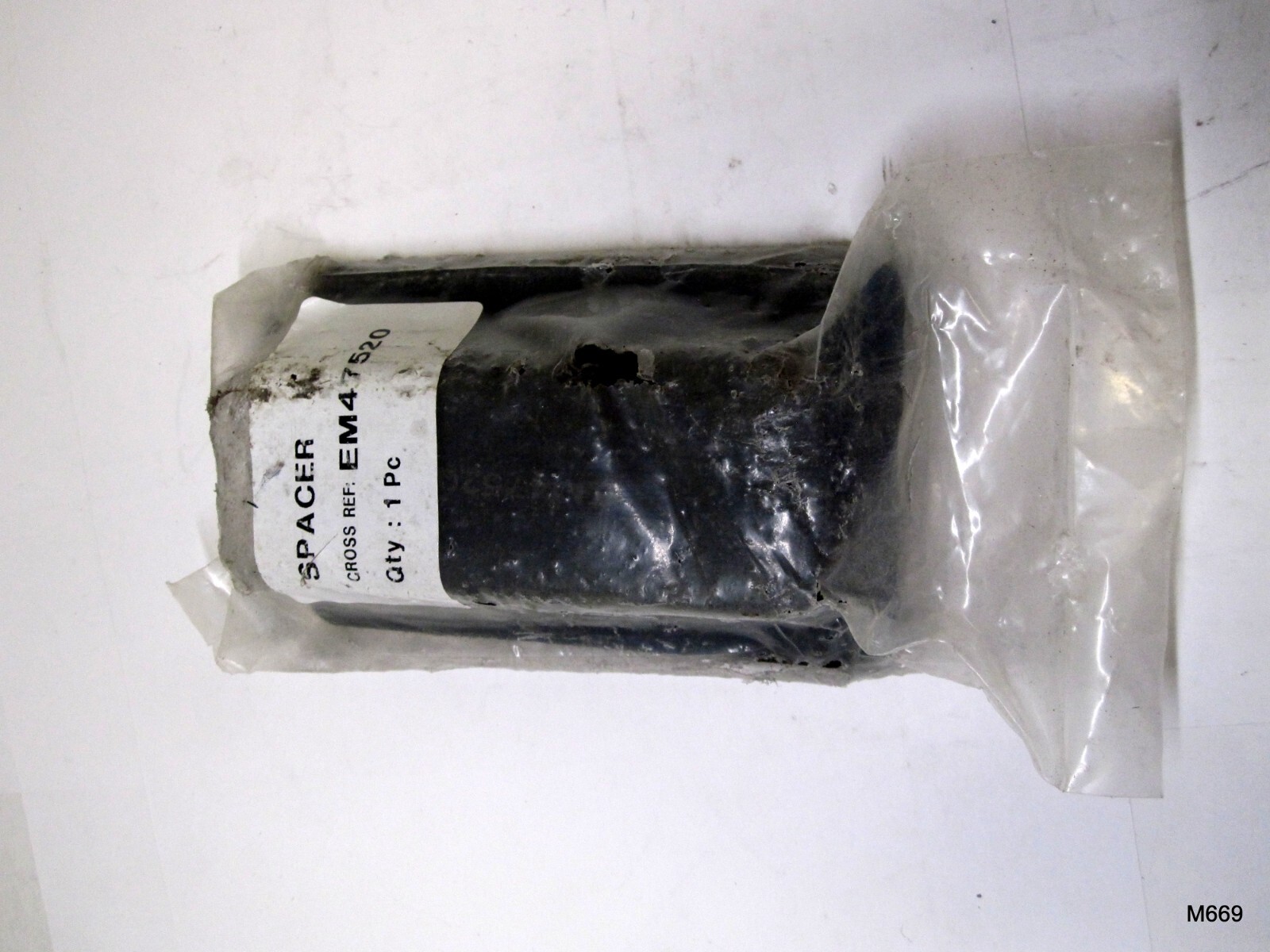 INSULATOR SPACER EXCEL EM47520